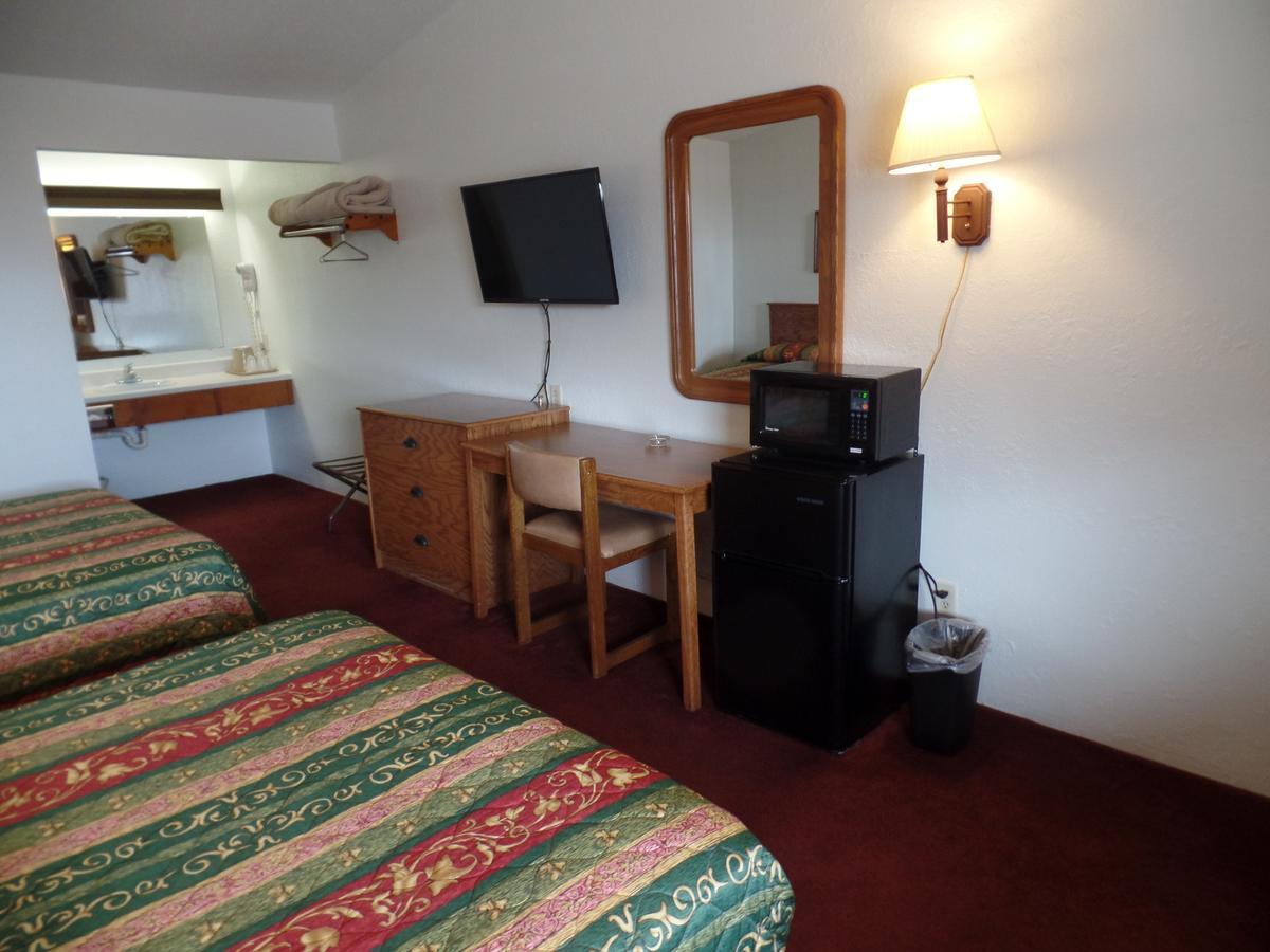 Dakota Country Inn Platte Bagian luar foto
