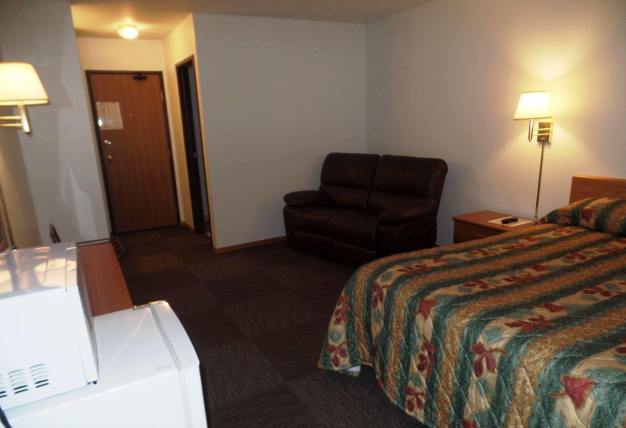 Dakota Country Inn Platte Bagian luar foto