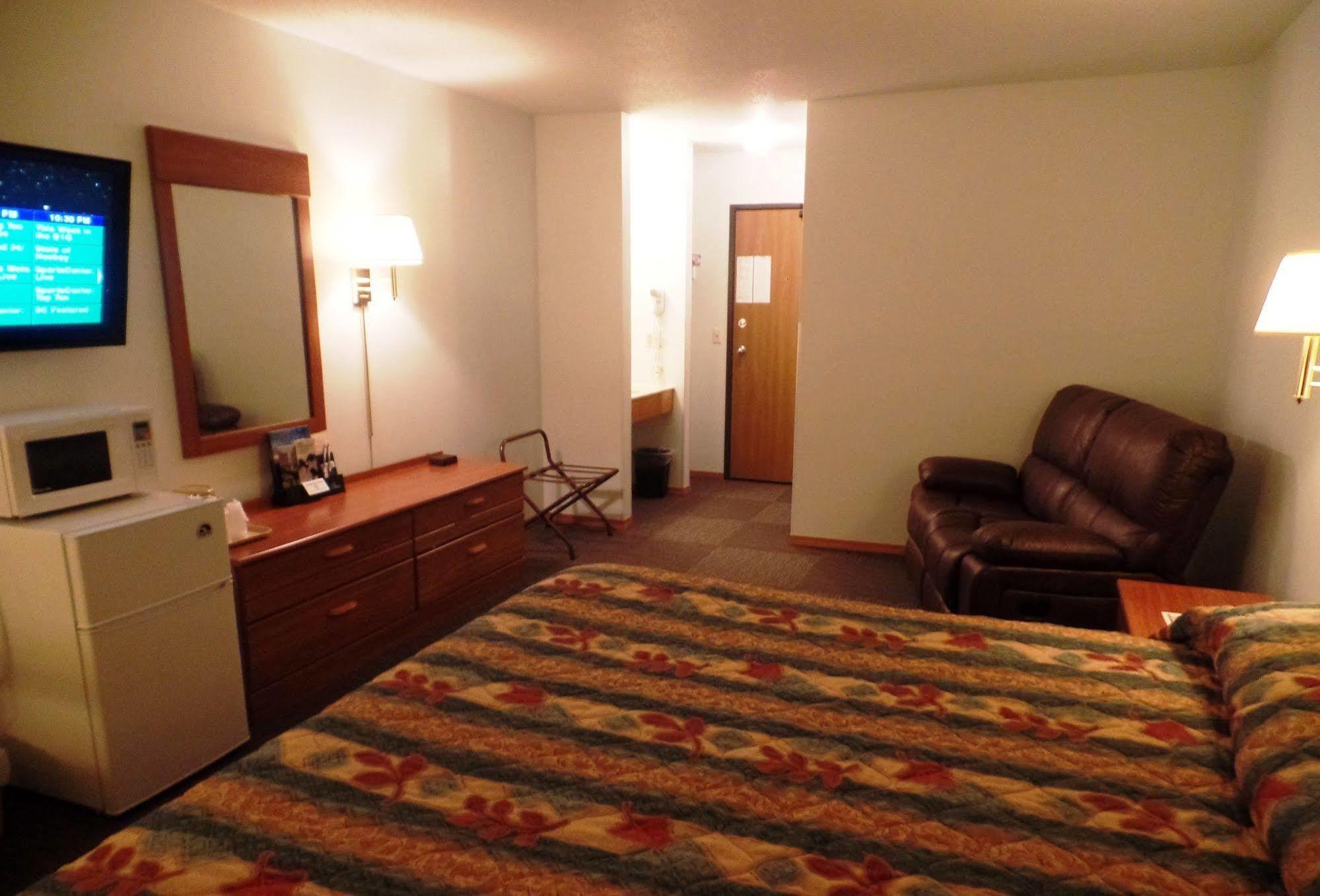 Dakota Country Inn Platte Bagian luar foto