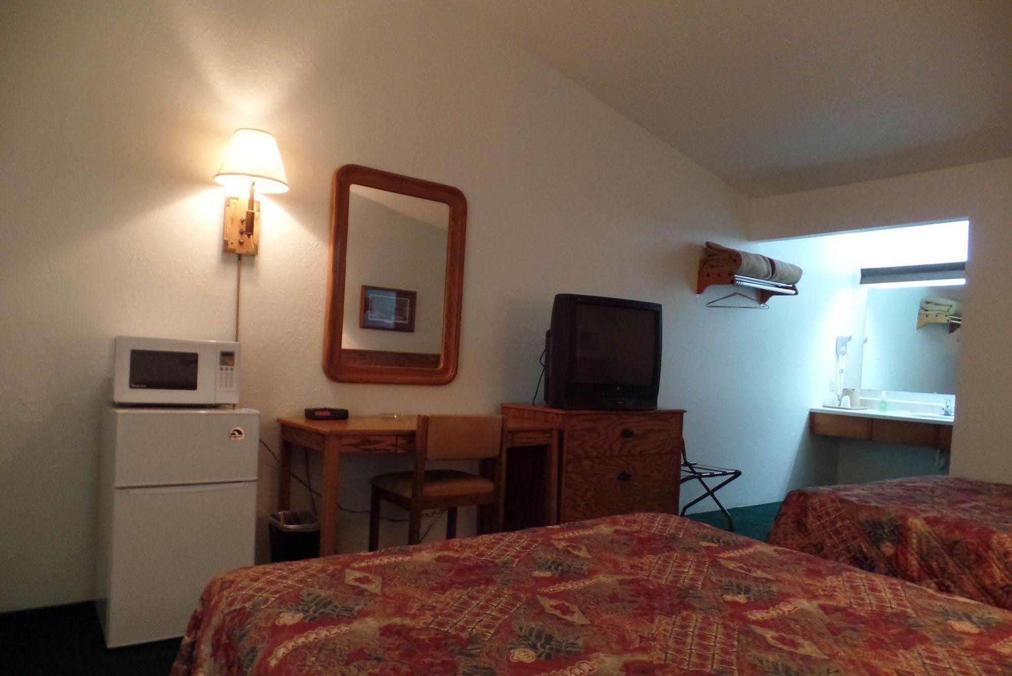 Dakota Country Inn Platte Bagian luar foto